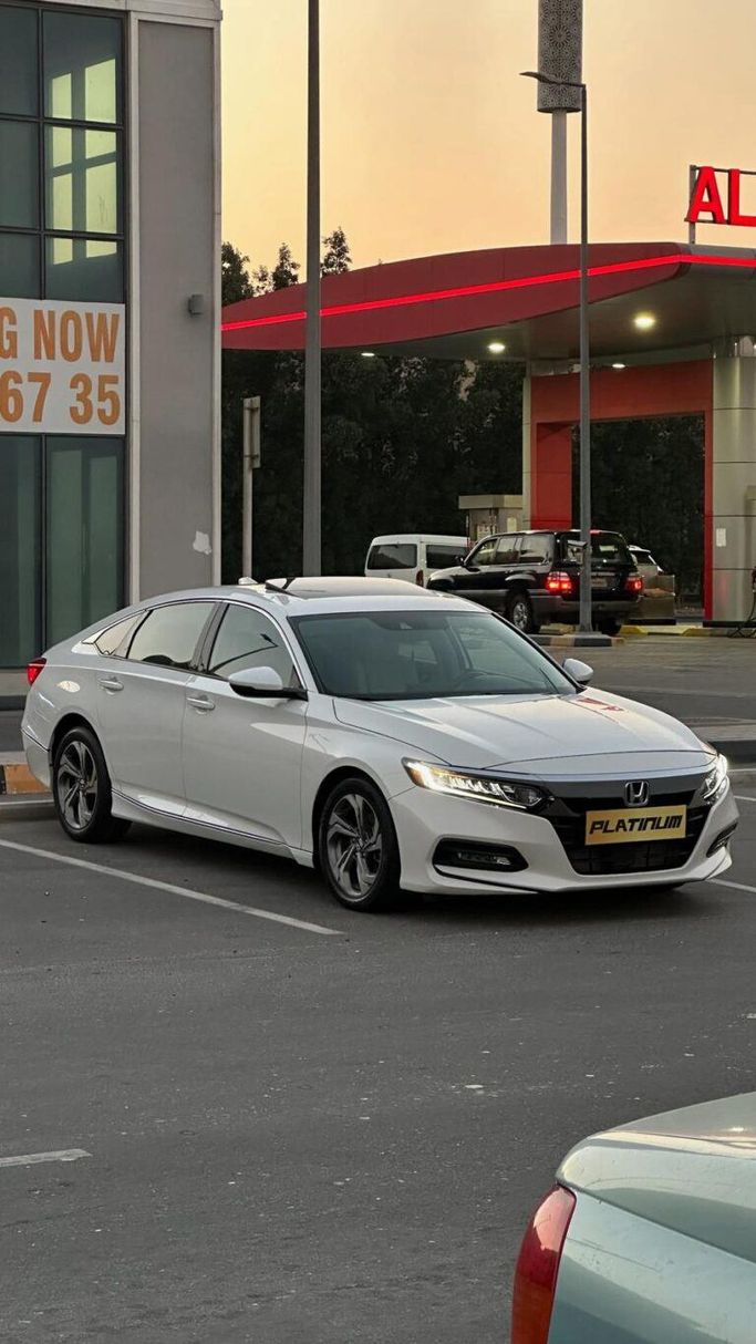 Used ⁦Honda Accord X, 2.0 l, 2019⁩ in Bahrain, Ar Rifā‘ by Platinum Company Car, White color.  | AUTO.AE | Listing #287783