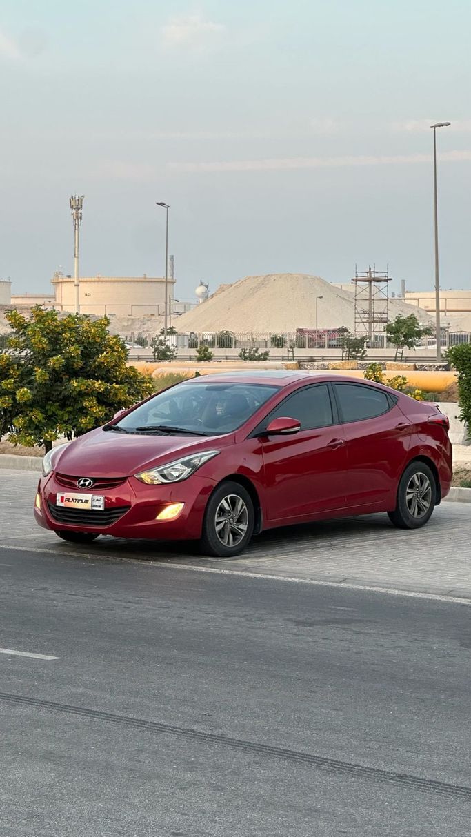 Подержанный ⁦Hyundai Elantra V (MD) Рестайлинг, 1.8 л, 2016⁩ в Бахрейн, Ар Рифа‘ от Platinum Company Car Красный цвет.  | AUTO.AE | Объявление #287582