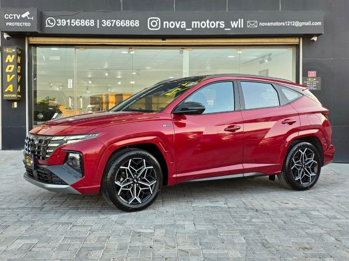 Подержанный ⁦Hyundai Tucson IV (NX4) Рестайлинг, 2.5 л, 2023⁩ в Бахрейн, Ар Рифа‘ от Nova Motors Красный цвет.  | AUTO.AE | Объявление #291575
