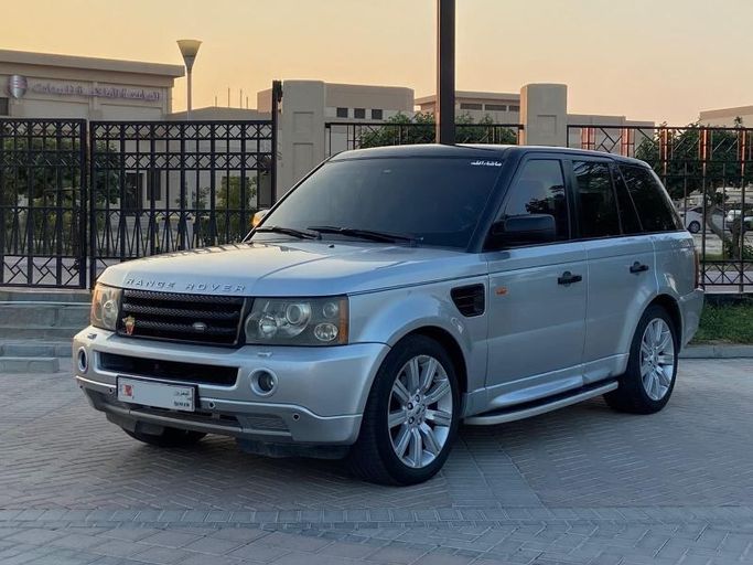 Подержанный ⁦Land Rover Range Rover Sport P390 I (L320), 4.2 л, 2008⁩ в Бахрейн, Ар Рифа‘ от Howar showroom Серебристый цвет. GCC | AUTO.AE | Объявление #293665