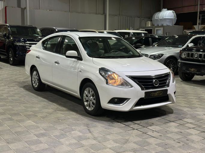 Подержанный ⁦Nissan Sunny N17 Рестайлинг, 1.5 л, 2024⁩ в Бахрейн, Ар Рифа‘ от Scoop Cars Белый цвет. GCC | AUTO.AE | Объявление #287748