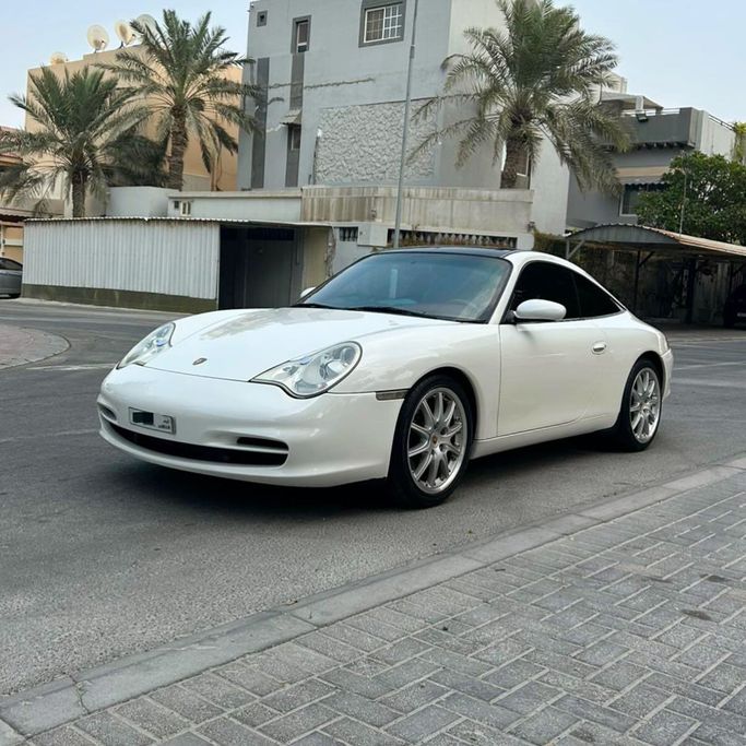 Подержанный ⁦Porsche 911 V (996) Рестайлинг, 3.6 л, 2002⁩ в Бахрейн, Ар Рифа‘ от Auto Avenue cars Белый цвет.  | AUTO.AE | Объявление #291235
