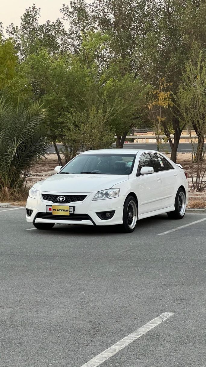 Used ⁦Toyota Aurion I, 2.0 l, 2011⁩ in Bahrain, Ar Rifā‘ by Platinum Company Car, White color.  | AUTO.AE | Listing #287592