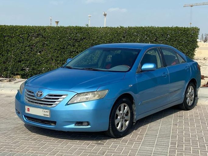 مستعملة ⁦Toyota Camry السادس (XV40)، 2.0 l، 2007⁩ في في البحرين, الرفاع من Howar showroom، اللون أزرق. مواصفات الخليج | AUTO.AE | إعلان #293102