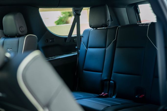 Used Cadillac Escalade V, 6.2 l, 2021 in Bahrain, Manama by Albandar cars, Black color. GCC Specs | AUTO.AE | Listing #295958 — photo 16 of 18