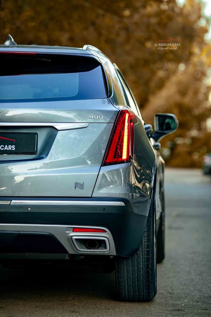 Used Cadillac XT5 I Facelift, 3.6 l, 2020 in Bahrain, Manama by Albandar cars, Grey color. GCC Specs | AUTO.AE | Listing #295957 — photo 11 of 17