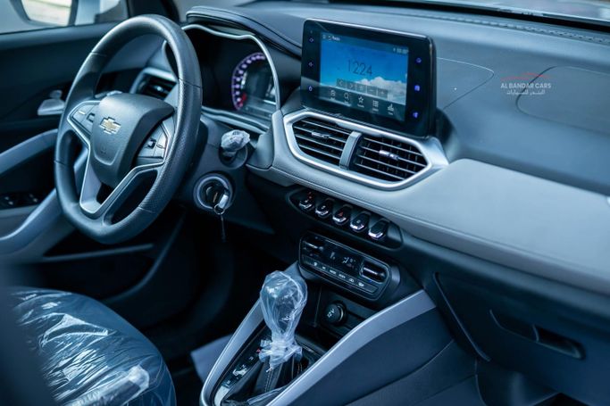 مستعملة Chevrolet Groove I، 1.5 لتر، 2023 في البحرين، المنامة من Albandar cars، اللون فضي. مواصفات الخليج | AUTO.AE | إعلان #296072 — صورة 12 من 14