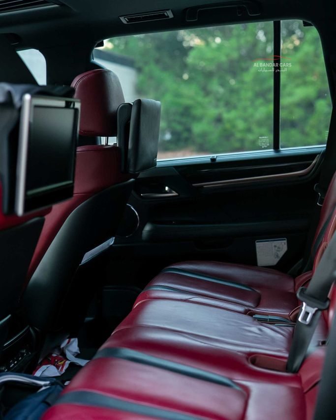 مستعملة Lexus LX 570 ثالثاً فيس ليفت 2، 5.7 لتر، 2018 في البحرين، المنامة من Albandar cars، اللون فضي. مواصفات الخليج | AUTO.AE | إعلان #296513 — صورة 14 من 20
