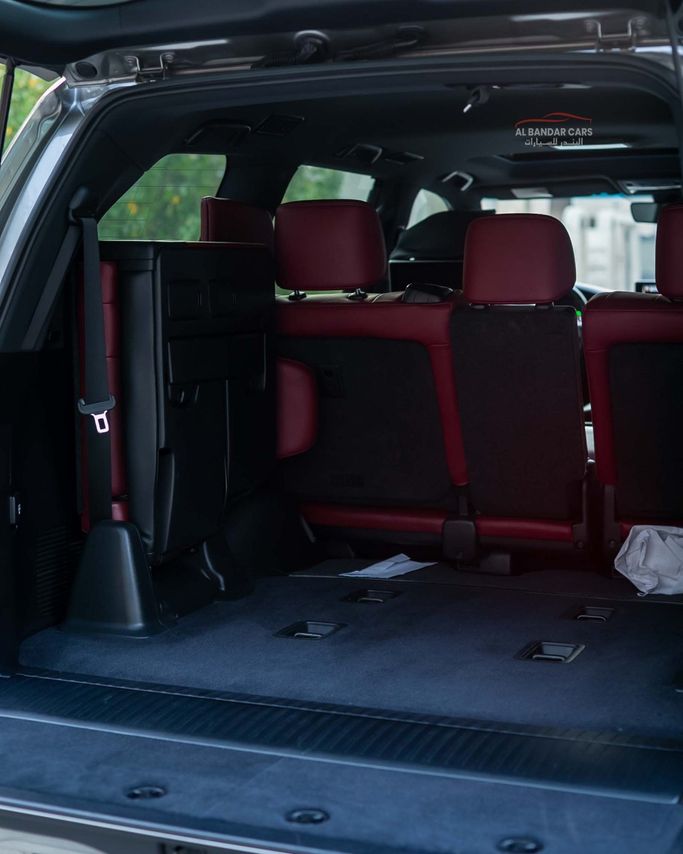 مستعملة Lexus LX 570 ثالثاً فيس ليفت 2، 5.7 لتر، 2018 في البحرين، المنامة من Albandar cars، اللون فضي. مواصفات الخليج | AUTO.AE | إعلان #296513 — صورة 18 من 20