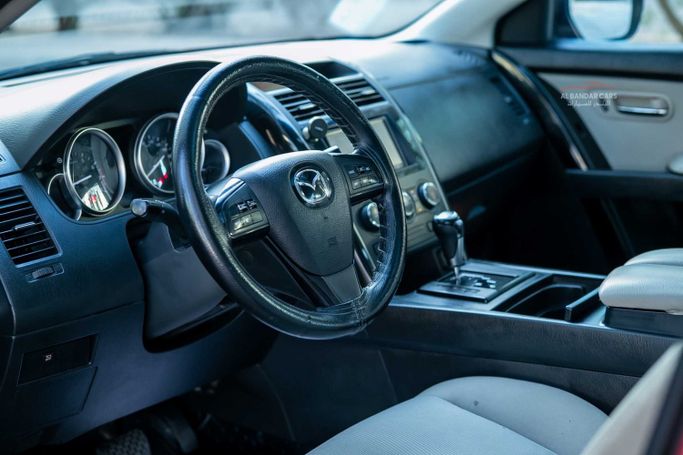 مستعملة Mazda CX-9 أنا فيس ليفت، 3.7 لتر، 2014 في البحرين، المنامة من Albandar cars، اللون أحمر. مواصفات الخليج | AUTO.AE | إعلان #296529 — صورة 10 من 15