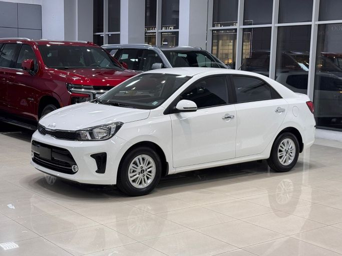جديدة ⁦Kia Pegas، 1.4 l، 2025⁩ في في البحرين, سترة من Hamad89 Cars، اللون أبيض.  | AUTO.AE | إعلان #291491