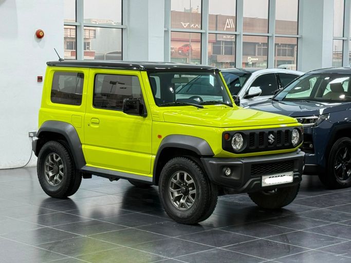 مستعملة ⁦Suzuki Jimny رابعاً، 1.5 l، 2023⁩ في في البحرين, سترة من Hamad89 Cars، اللون أصفر.  | AUTO.AE | إعلان #291542