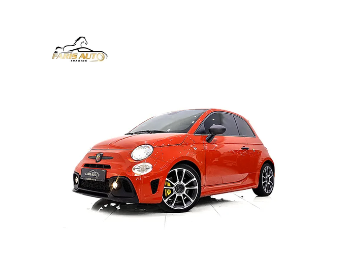 Подержанный Abarth 500 I Рестайлинг, 1.4 л, 2023 в Дубае от Al Faris Motors Оранжевый цвет. GCC | AUTO.AE
