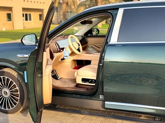 Новый Aito M8, 1.5 л, 2025 в Дубае от EvExperts Зеленый цвет. Китайская | AUTO.AE