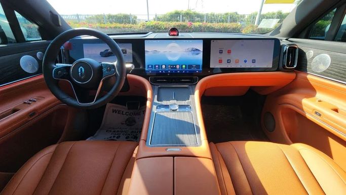 Новый Aito M9, 1.5 л, 2024 в Дубае от Alwan Global Cars Синий цвет. Other | AUTO.AE