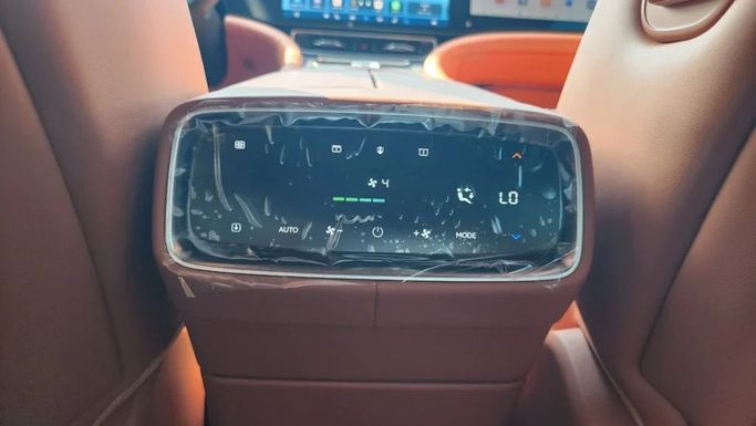 Новый Aito M9, 1.5 л, 2024 в Дубае от Alwan Global Cars Синий цвет. Other | AUTO.AE