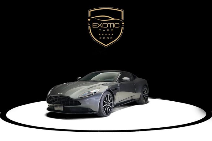 Подержанный Aston Martin DB11 I, 5.2 л, 2017 в Дубае от Exotic Cars Серый цвет. GCC | AUTO.AE | Объявление #269501