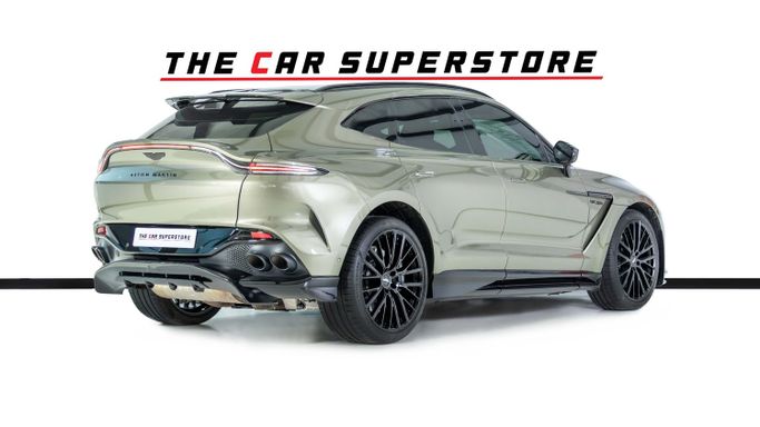 Подержанный Aston Martin DBX DBX707 I, 4.0 л, 2024 в Дубае от The Car Superstore Серый цвет. GCC | AUTO.AE