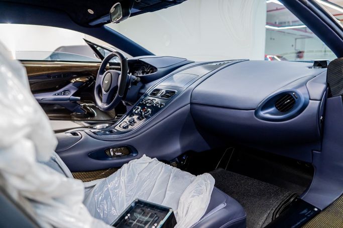 New Aston Martin One-77, 7.3 l, 2011 in Dubai, Silver color. European Specs | AUTO.AE