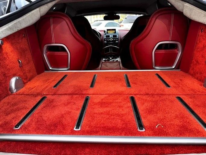 Подержанный Aston Martin Rapide I (S), 5.9 л, 2014 в Дубае от Shamil Motors Серый цвет.  | AUTO.AE