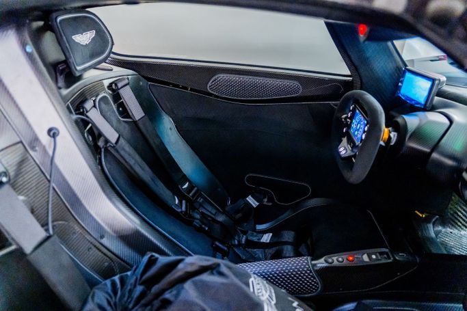 New Aston Martin Valkyrie, 6.5 l, 2022 in Dubai, Green color. European Specs | AUTO.AE