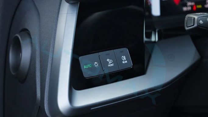 Новый Audi A3 35 TFSI IV (8Y) Рестайлинг, 1.5 л, 2025 в Дубае от Auto Max Group Голубой цвет. GCC | AUTO.AE