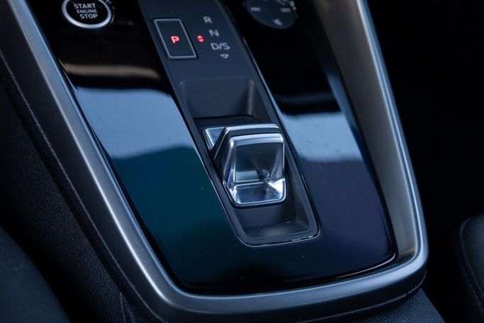 Used Audi A3 35 TFSI IV (8Y), 1.5 l, 2024 in Dubai by Linda Cars, White color. GCC Specs | AUTO.AE