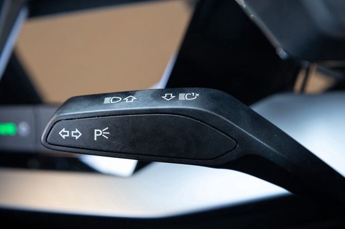 Подержанный Audi A3 35 TFSI IV (8Y), 1.5 л, 2021 в Дубае от Linda Cars Серебристый цвет. GCC | AUTO.AE