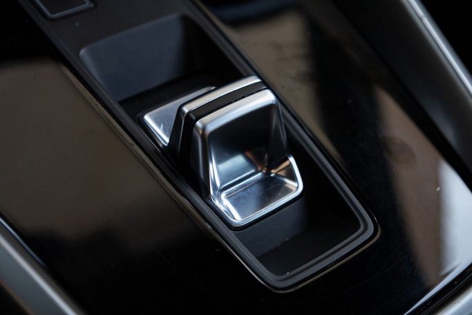 Подержанный Audi A3 35 TFSI IV (8Y), 1.5 л, 2021 в Дубае от Linda Cars Серебристый цвет. GCC | AUTO.AE