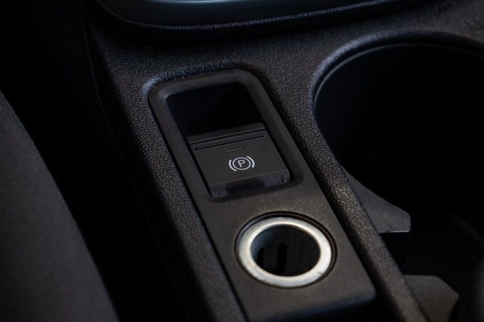 Подержанный Audi A3 35 TFSI IV (8Y), 1.5 л, 2021 в Дубае от Linda Cars Серебристый цвет. GCC | AUTO.AE