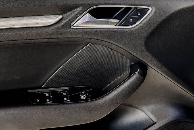 Подержанный Audi A3 III (8V) Рестайлинг, 1.0 л, 2017 в Дубае от Linda Cars Коричневый цвет. GCC | AUTO.AE