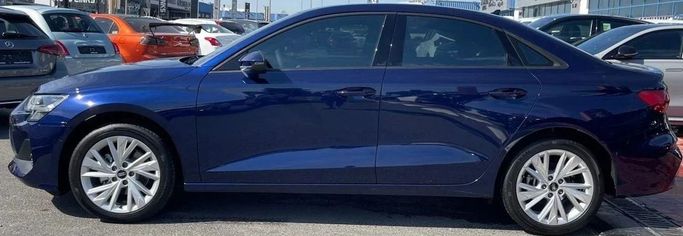 Новый Audi A3 35 TFSI IV (8Y) Рестайлинг, 1.5 л, 2025 в Дубае от Auto Gallery DXB Синий цвет. GCC | AUTO.AE