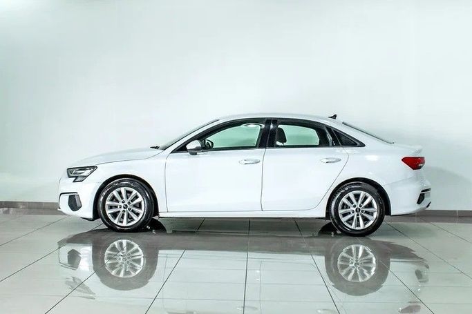 Подержанный Audi A3 35 TFSI IV (8Y), 1.4 л, 2023 в Дубае от AG Motors Белый цвет. GCC | AUTO.AE
