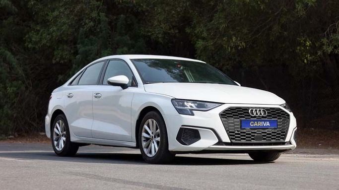 Подержанный Audi A3 35 TFSI IV (8Y), 1.5 л, 2023 в Дубае от Cariva Used Cars  Белый цвет. GCC | AUTO.AE