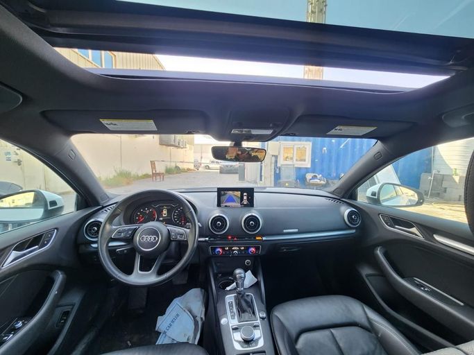 مستعملة Audi A3 35 TFSI فيس ليفت III (8 فولت), 1.4 l, 2020 في في دبي، اللون أبيض. المواصفات الأوروبية | AUTO.AE | إعلان #249568