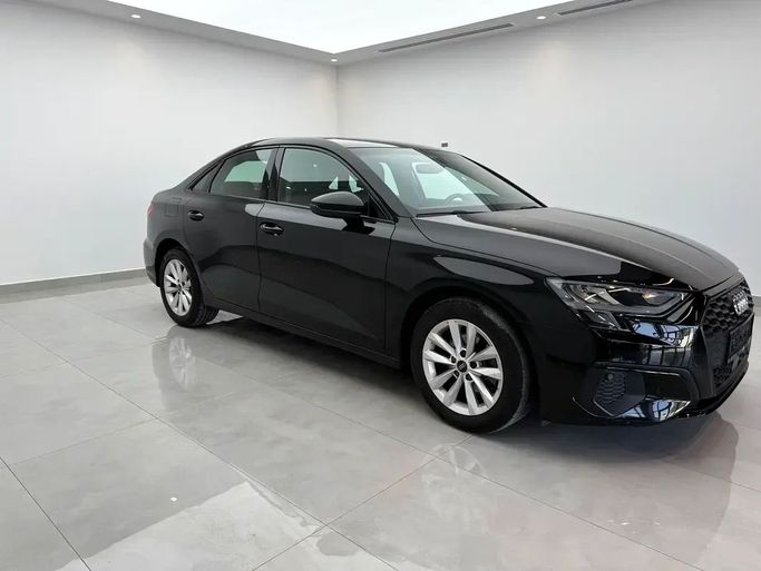 Подержанный Audi A3 35 TFSI IV (8Y), 1.4 л, 2023 в Дубае от SMP Motors Черный цвет. GCC | AUTO.AE | Объявление #254412