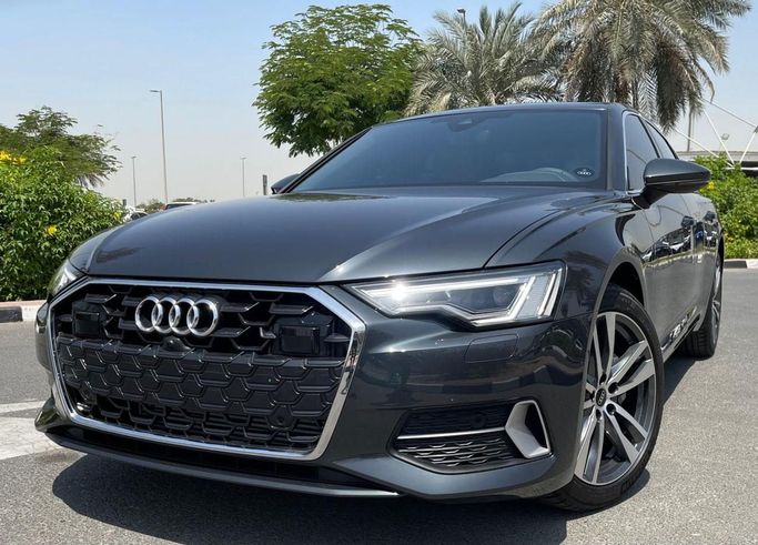 Новый Audi A6 40 TFSI Long V (C8) Рестайлинг, 2.0 л, 2025 в Дубае от Auto Gallery DXB Серый цвет. GCC | AUTO.AE