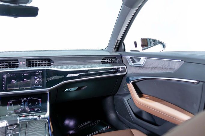 Подержанный Audi A6 45 TFSI Long V (C8) Рестайлинг, 2.0 л, 2024 в Дубае от The Car Superstore Белый цвет. GCC | AUTO.AE