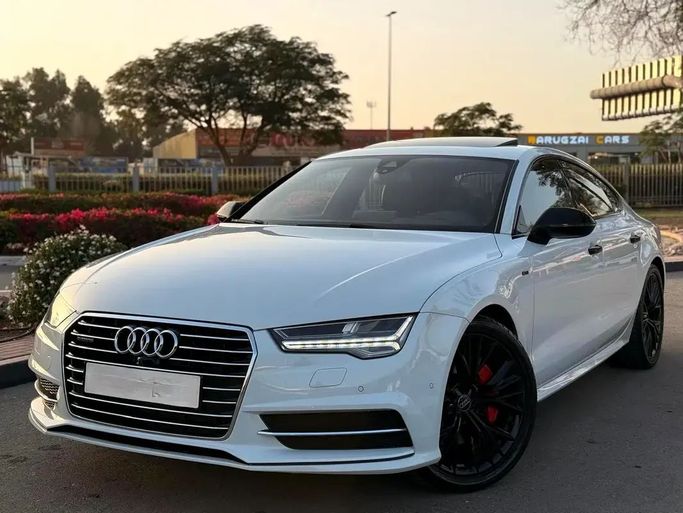 مستعملة Audi A7 I (4G) فيس ليفت, 3.0 l, 2018 في في دبي من Ignite Used Cars، اللون أبيض. مواصفات الخليج | AUTO.AE | إعلان #257195