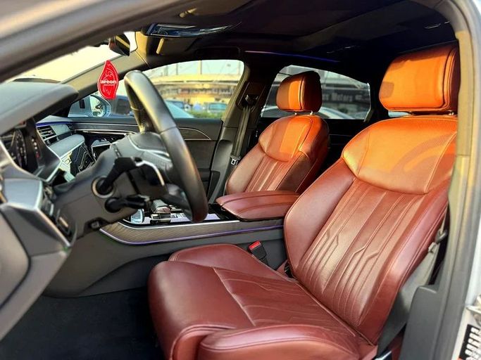 Used Audi A8 55 TFSI IV (D5), 3.0 l, 2018 in Dubai by Space Motors, Silver color. GCC Specs | AUTO.AE