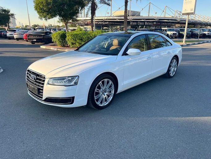 مستعملة ⁦Audi A8 50 TFSI فيس ليفت III (D4) D3 (D4)، 3.0 l، 2015⁩ في في الإمارات, دبي من First Choice Motors، اللون أبيض. مواصفات الخليج | AUTO.AE | إعلان #286829