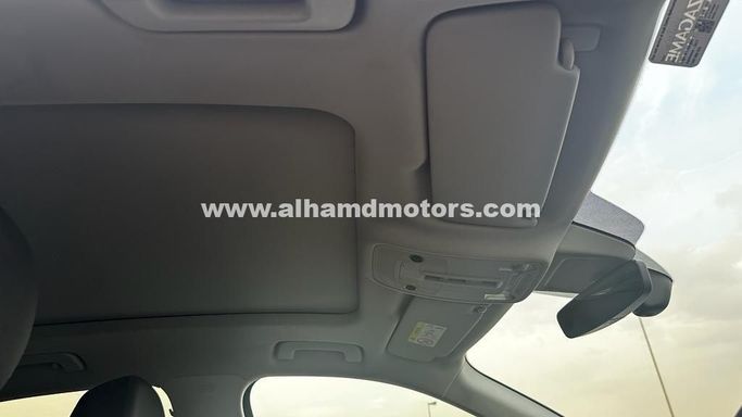 Подержанный Audi Q3 35 TFSI II (F3), 1.4 л, 2020 в Дубае от Alhamd Motors Черный цвет. Other | AUTO.AE