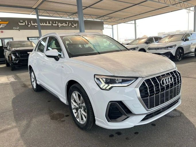 جديدة Audi Q3 35 TDI II (F3), 2.0 l, 2023 في في دبي من Bin Dalmouk Motors FZCO، اللون أبيض. المواصفات الأوروبية | AUTO.AE