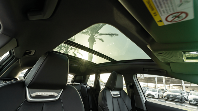 Новый Audi Q4 e-tron 40, 2021 в Дубае от Altass Motors Серый цвет. Other | AUTO.AE