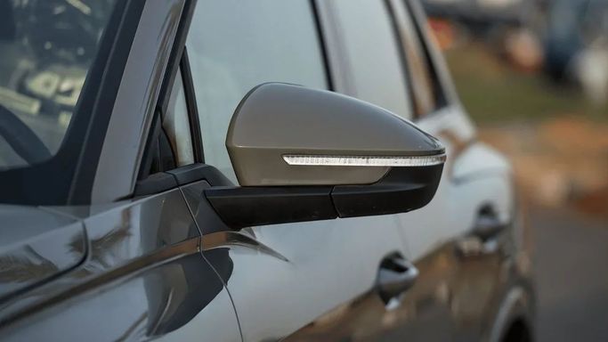 Новый Audi Q4 e-tron 40, 2021 в Дубае от Altass Motors Серый цвет. Other | AUTO.AE