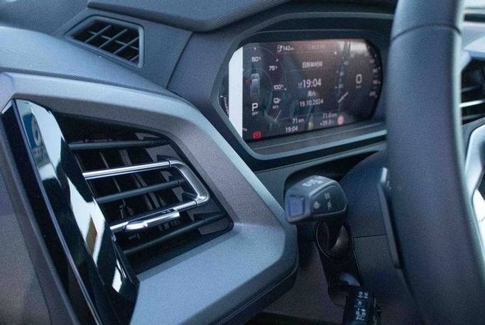 New Audi Q5 e-tron 40, 2022 in Dubai by Albustanji Motors FZCO, White color.  | AUTO.AE