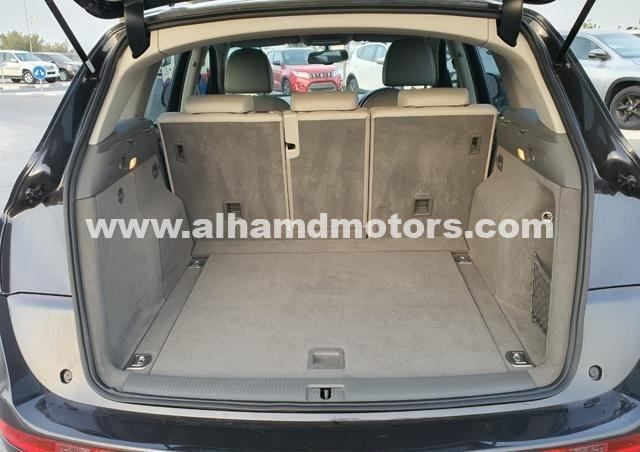 Used Audi Q5 I (8R), 2.0 l, 2010 in Dubai by Alhamd Motors, Black color. Other | AUTO.AE