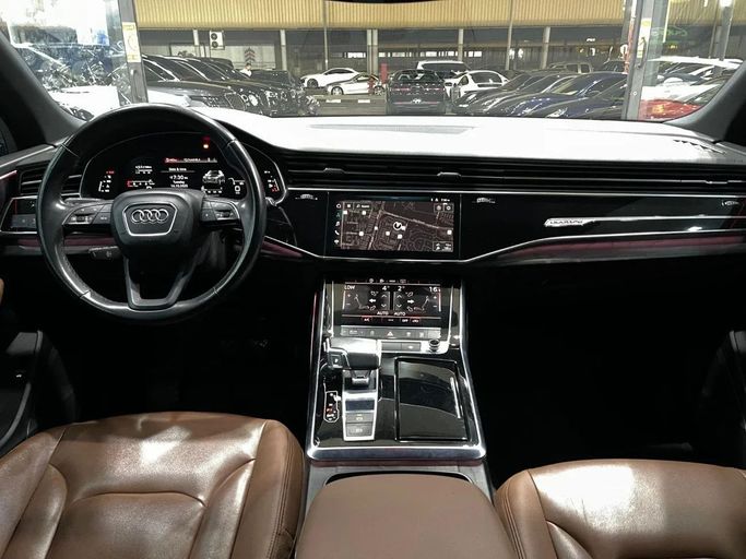 Подержанный Audi Q7 45 TFSI II (4M) Рестайлинг, 2.0 л, 2022 в Дубае от Carbon Cars Черный цвет. GCC | AUTO.AE