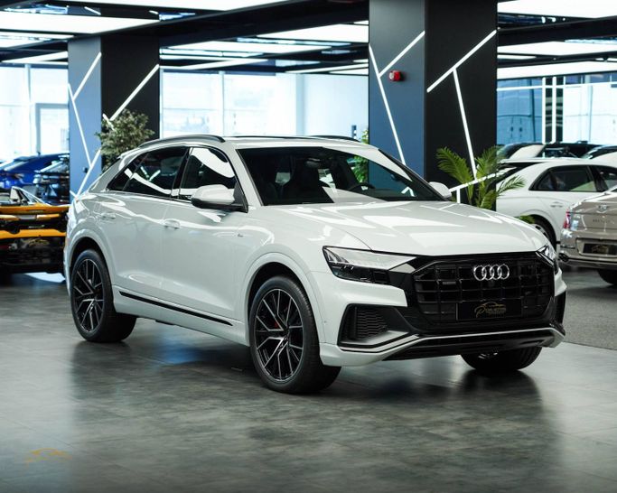 Новый Audi Q8 55 TFSI I (4M), 3.0 л, 2022 в Дубае от Pearl Motors Белый цвет. GCC | AUTO.AE