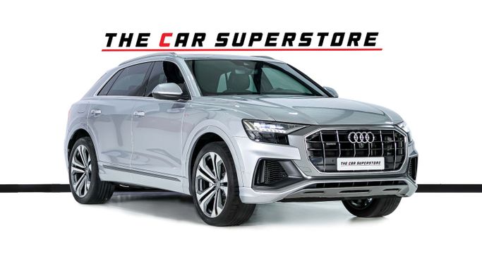 Подержанный Audi Q8 55 TFSI I (4M), 3.0 л, 2019 в Дубае от The Car Superstore Серебристый цвет. GCC | AUTO.AE
